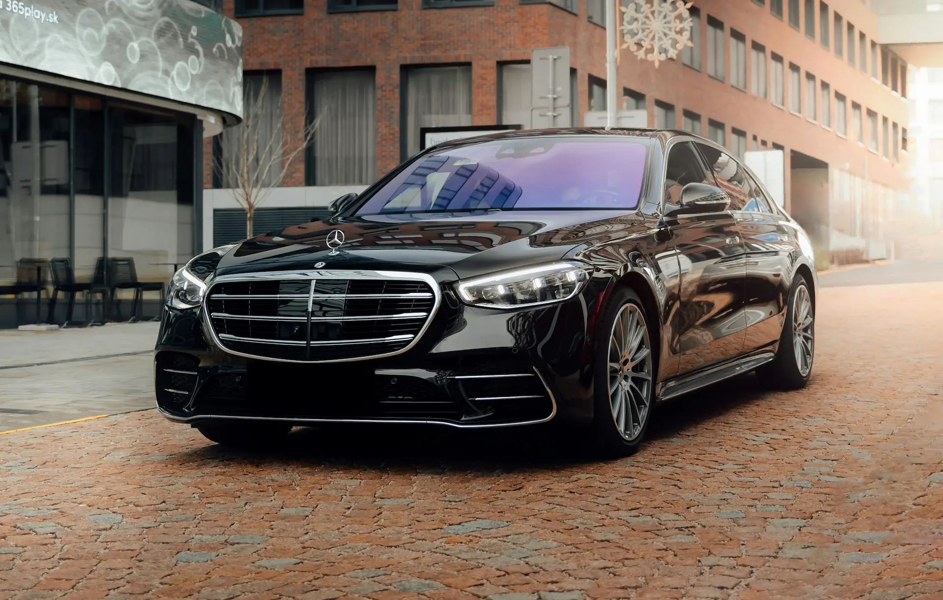 Premium Mercedes limousine fleet for VIP transport across Switzerland